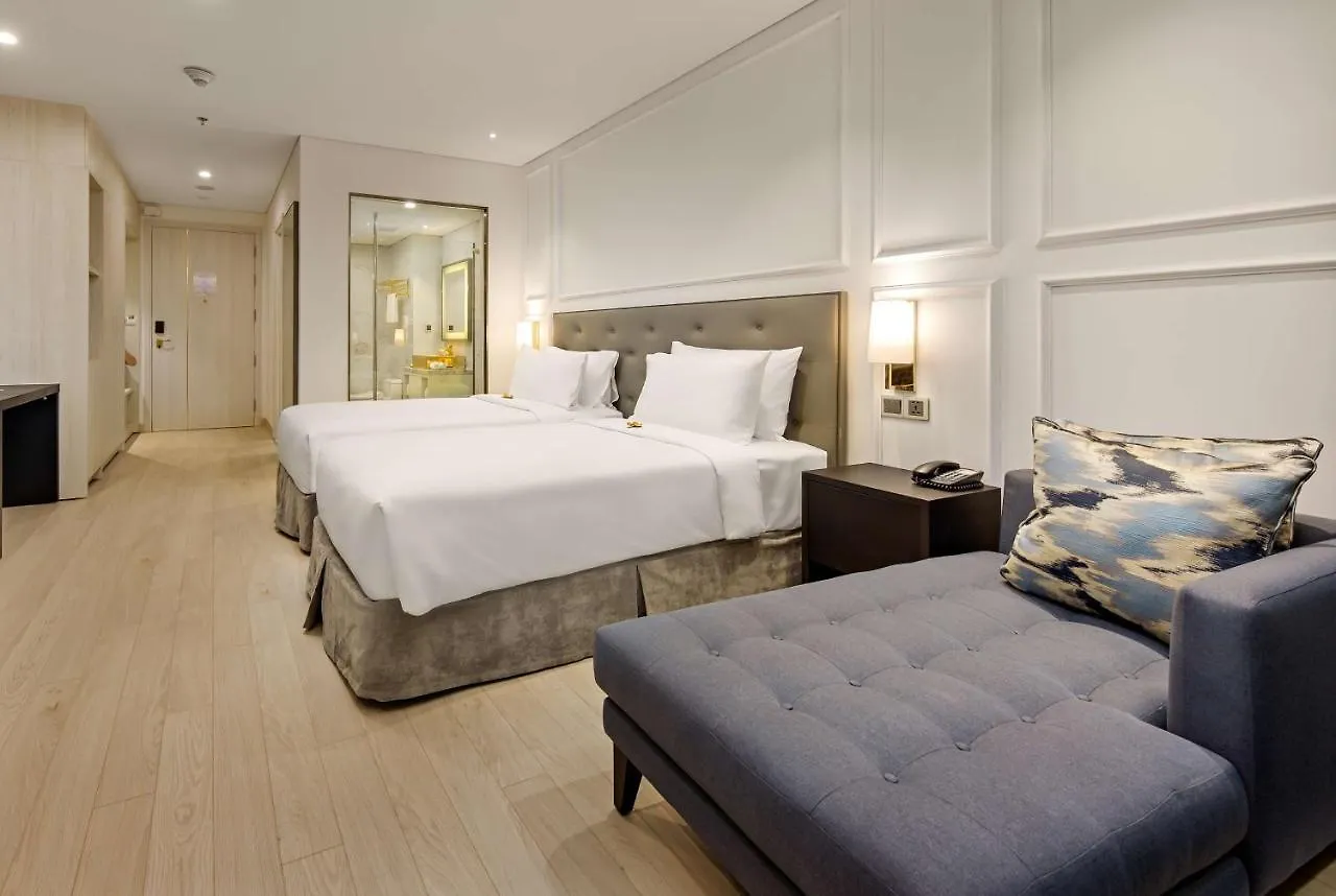 Hotel Wyndham Danang Golden Bay 5*, Đà Nẵng Vietnam